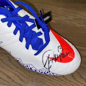 Signed Alex Morgan Cleat